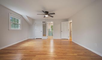 202 CLOVER Dr, Hockessin, DE 19707