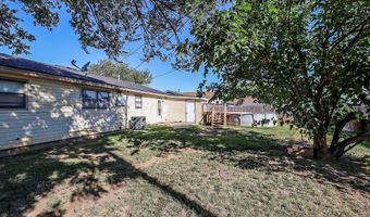 5207 S TRAVIS St, Amarillo, TX 79110