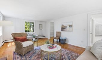 9 Deacon Hunt Dr, Acton, MA 01720
