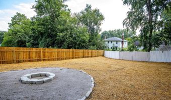 5819 Bramble Ave, Cincinnati, OH 45227