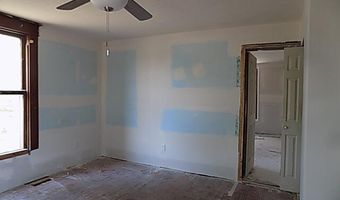 600 W Cave St, Ash Grove, MO 65604