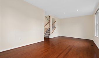 6534 LANGLEIGH Way, Alexandria, VA 22315