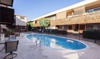 5414 Newcastle Ave 8, Encino, CA 91316