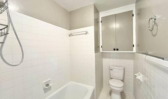 111 Dogwood Pl, Atmore, AL 36502