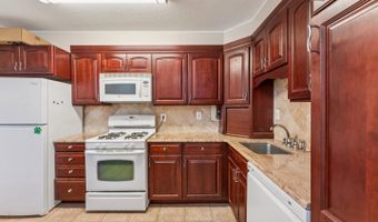 1300 ARMY NAVY Dr #625, Arlington, VA 22202