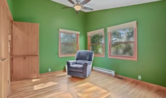 12 Sage Rd, Danbury, CT 06810