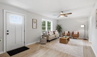 406 3RD St, Atco, NJ 08004