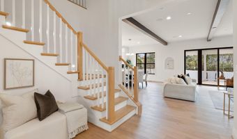 5804 RIDGEFIELD Rd, Bethesda, MD 20816