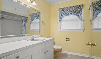 1802 SHIRLEY PARK Pl, Alexandria, LA 71301