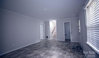 6212 Snowcrest Ct, Charlotte, NC 28212