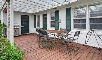 12 Dyal St, Baxley, GA 31513