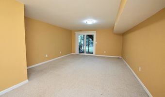 410 Emmett St 77, Bristol, CT 06010