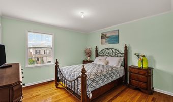 20 Cannonball Dr, Barnegat, NJ 08005