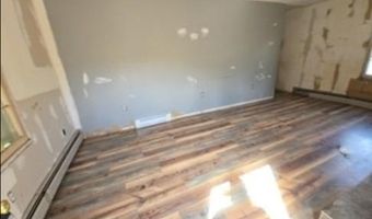 290 SHORT MOUNTAIN Dr, Augusta, WV 26704