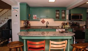 2113 Max Gray Rd, Calais, VT 05667