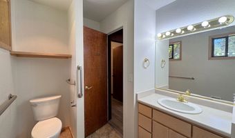 15422 SOUTHWIND Ln, Brookings, OR 97415