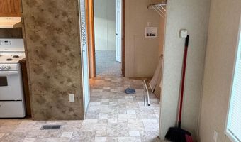 13 HILLTOP Ave, Akron, PA 17501