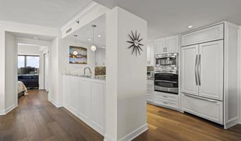 200 Harbor Dr 3702, San Diego, CA 92101