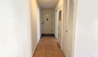 10661 WEYMOUTH St 101, Bethesda, MD 20814