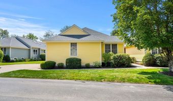 3 Gleneagle Dr, Bedford, NH 03110