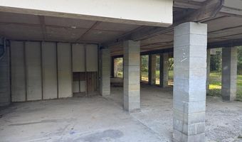 501 Felicity St, Bay St. Louis, MS 39520