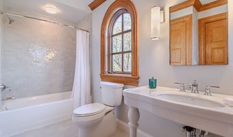 12 Runkenhage Rd, Darien, CT 06820