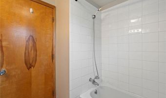 705 11th Ave NW, Austin, MN 55912