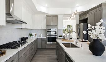 1094 Hillcrest View Ln, Fallbrook, CA 92028
