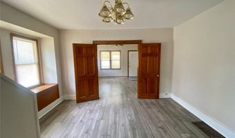 93 Jewett St, Akron, OH 44305