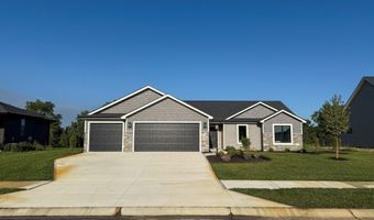 5165 Greyson Heights Dr, Auburn, IN 46706