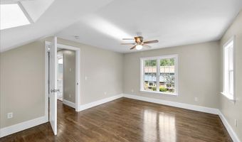 153 Cedar St, Belfast, ME 04915
