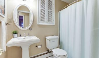 209 WINCHESTER BEACH Dr, Annapolis, MD 21409