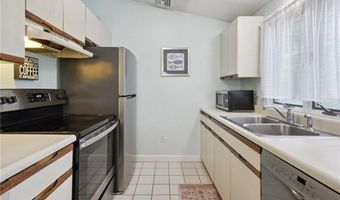 35 Old Town Trl, Narragansett, RI 02882
