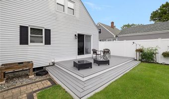 12 Hagen Ave, Cranston, RI 02920