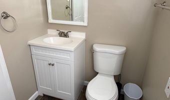 81 N GREENWICH St, Alloway, NJ 08001