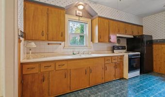 42 Collins Pl, Albany, NY 12208