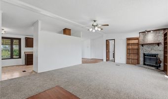 11575 Berry Bates Ln, Bentonville, AR 72712