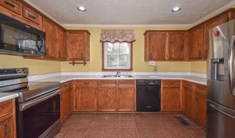 1845 Voss Rd, Alexander City, AL 35010