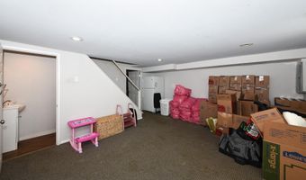 3629 WHITEHALL Ln, Philadelphia, PA 19114