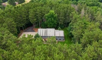 16528 Ward Lake Dr NW, Andover, MN 55304