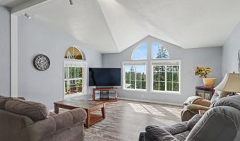 22475 SE Royal Anne Dr, Amity, OR 97101