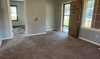 704 4th Ave E, Albia, IA 52531