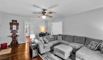 207 Liberty St, Asheboro, NC 27203