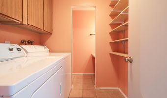 5015 Charmian Dr, Santa Rosa, CA 95409