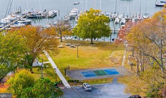 90 E LAKE Dr, Annapolis, MD 21403