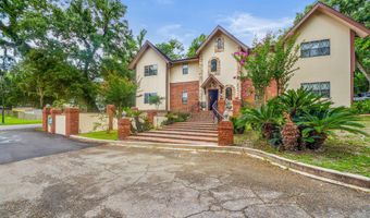 526 N 2nd St, Bay St. Louis, MS 39520