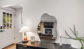 210 Marvin St, Caldwell, ID 83605