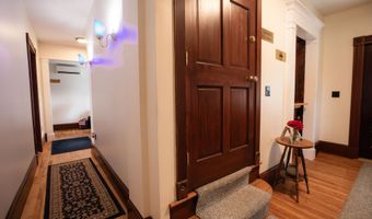 293 State St, Bangor, ME 04401