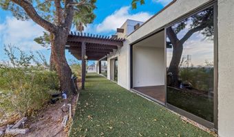 6744 Mountridge Dr, Las Vegas, NV 89110