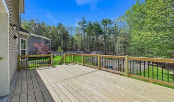 40 Meadow Dr, Bar Harbor, ME 04609